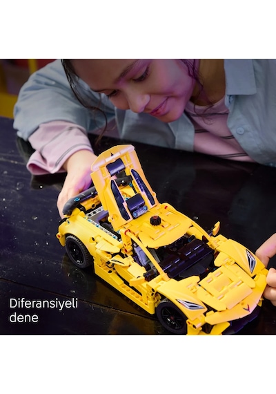 LEGO® Technic Chevrolet Corvette Stingray 42205 - 9 Yaş ve Üzeri Çocuklar için Spor Araba İçeren Oyuncak Yapım Seti (732 Parça)