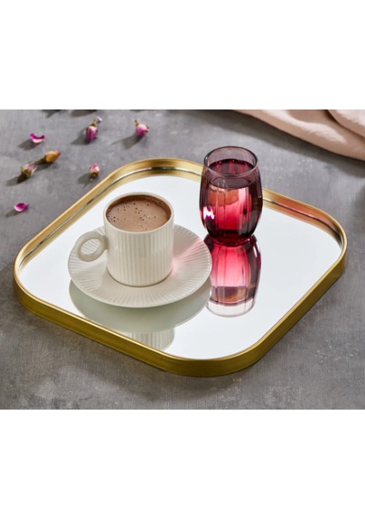 Febrini Kare Gold Sunum Tepsisi Ve Duvar Aksesuarı 24x24 3 Adet