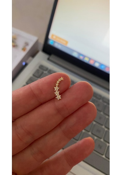 7 Çiçek Taşlı Gold Tragus Helix Pearsing Kıkırdak Küpe Çelik Renkli