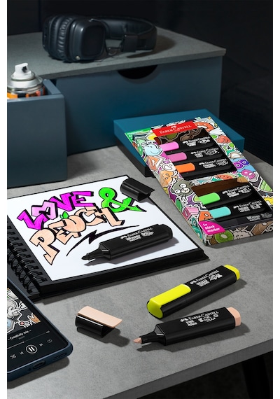 Faber-Castell Graffiti Fosforlu Kalem Seti, 8’li, Su Bazlı Mürekkep, 3 Farklı Çizgi Kalınlığı, Dayanıklı Mürekkep Çok Renkli