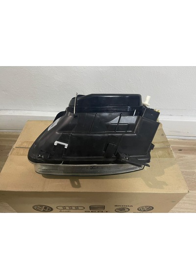 Volkswagen Polo 2000 Ön Sağ Far Lambası Komple 6n1941018aa-ab