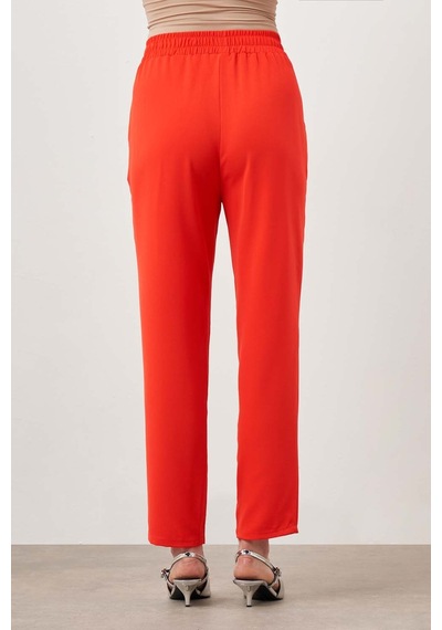Mizalle Beli Lastikli Dar Paça Nar Çiçeği Pantolon Narçiçeği