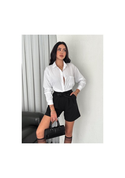 Gugus Kadın Siyah Kemer Detaylı Bol Kesim Şort /loose Cut Shorts Wıth Belt Siyah