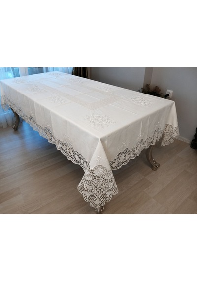 Keten Nakışlı Angles Lazer Kesim Masa Örtüsü 170x225cm Çok Rekli
