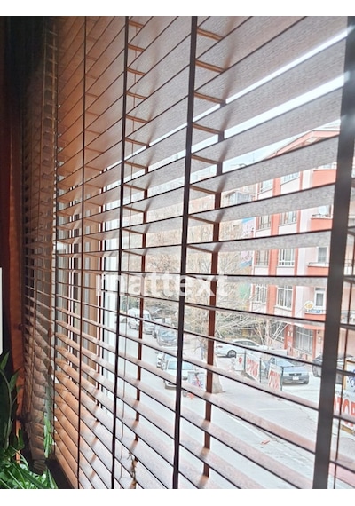 Kahverengi Redektörlü Kurdelalı Ahşap Jaluzi Kahverengi