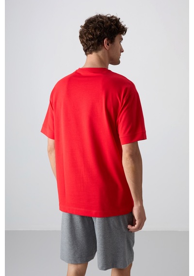 Tommy Life Fiesta Pamuklu Kalın Yumuşak Dokulu Oversize Fit Baskılı Erkek T-shirt - 88342 Kirmizi Tommy Life Fiesta Pamuklu Kalın Yumuşak Dokulu Oversize Fit Baskılı Erkek T-shirt - 88342 Kirmizi
