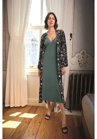 Ang Butik Kadın Çiçek Ve Yaprak Desenli Dantelli Ve Dekolteli Sabahlık Takımı Yeşil