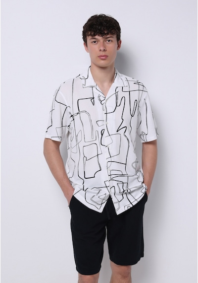 Colin's Colins Regular Fit Shirt Neck Baskılı Erkek Siyah Kısa Kol Gömlek Cl1074225 Q1.v2 Bpt Black Prınted Colin's Colins Regular Fit Shirt Neck Baskılı Erkek Siyah Kısa Kol Gömlek Cl1074225 Q1.v2 Bpt Black Prınted