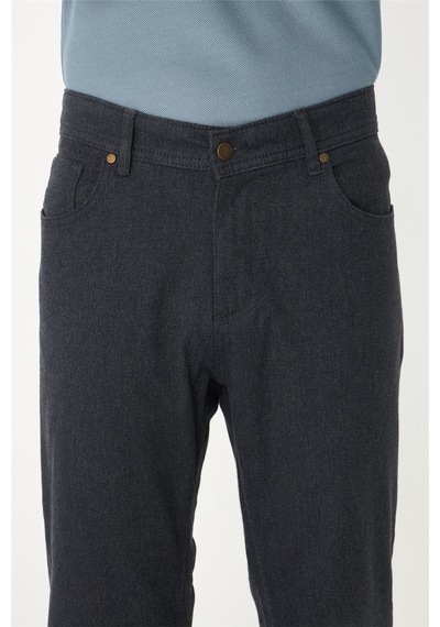 Lacivert Jean Görünümlü Dokuma Kumaş Pantolon Laci Lacivert Jean Görünümlü Dokuma Kumaş Pantolon Laci