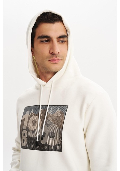 AR-MA Arma Erkek Kapüşonlu Kanguru Cepli 3 İplik Baskılı Şardonlu Regular Fit Sweatshirt K30254628702 Ekru AR-MA Arma Erkek Kapüşonlu Kanguru Cepli 3 İplik Baskılı Şardonlu Regular Fit Sweatshirt K30254628702 Ekru