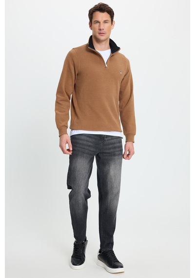 Tudors Erkek Slim Fit Dar Kesim Pamuklu Selanik Kumaş Dik Yaka Kiremit Sweatshirt-41889 Kiremit Tudors Erkek Slim Fit Dar Kesim Pamuklu Selanik Kumaş Dik Yaka Kiremit Sweatshirt-41889 Kiremit