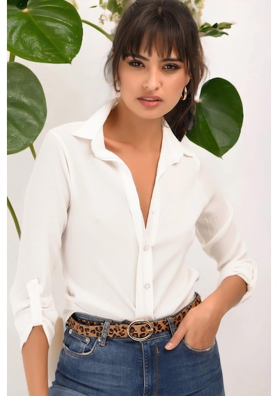 WeShaya Kadın Ekru Klasik Yaka Viskon Basic Gömlek, Uzun Kol, Regular Kesim, Standart Boy Ekru WeShaya Kadın Ekru Klasik Yaka Viskon Basic Gömlek, Uzun Kol, Regular Kesim, Standart Boy Ekru