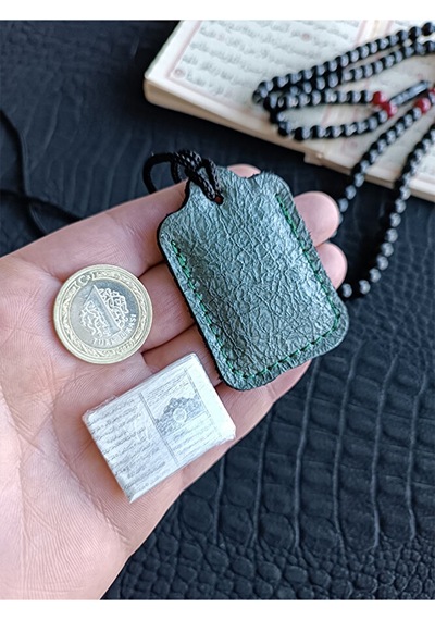 Küçük Dörtgen Cevşen Dualı Kolye Muska Hakiki Deri Lacivert