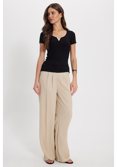 Tudors Kadın Slim Fit Dar Kesim Pamuklu V Yaka Kısa Kollu Siyah Bluz-50781