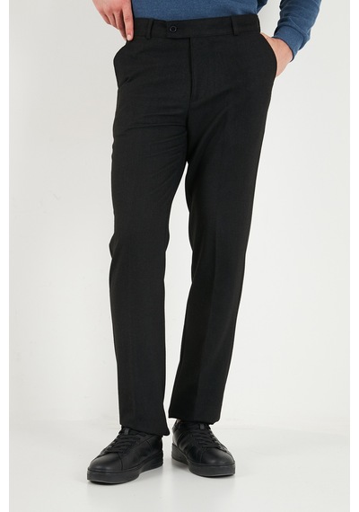 Buratti Normal Bel Regular Fit Düz Paça Pantolon Erkek Pantolon 6843703 Siyah Buratti Normal Bel Regular Fit Düz Paça Pantolon Erkek Pantolon 6843703 Siyah