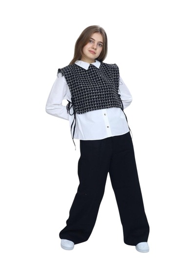 İrem Çocuk Giyim Kız Çocuk Yandan Bağlamalı Ekose Yelekli Gömlek Pantolon Şık Siyah Renk Üçlü Takım Siyah İrem Çocuk Giyim Kız Çocuk Yandan Bağlamalı Ekose Yelekli Gömlek Pantolon Şık Siyah Renk Üçlü Takım Siyah