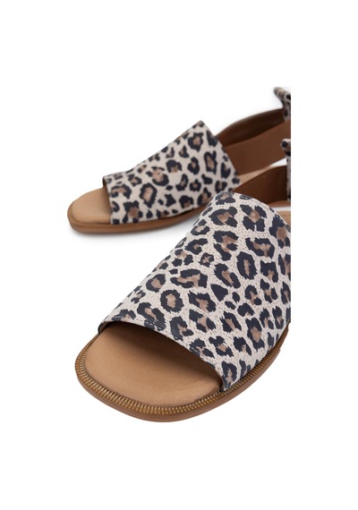 Tamer Tanca Kadın Hakiki Deri Leopar Düz Sandalet 838 16235 Bn Sndlt Y25 Leopar Leopar Tamer Tanca Kadın Hakiki Deri Leopar Düz Sandalet 838 16235 Bn Sndlt Y25 Leopar Leopar