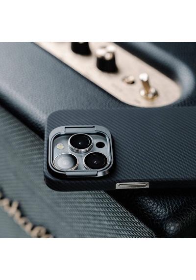 Apple Uyumlu iPhone 15 Pro Max Kılıf Magsafe Şarj Özellikli 600d Kevlar Karbon