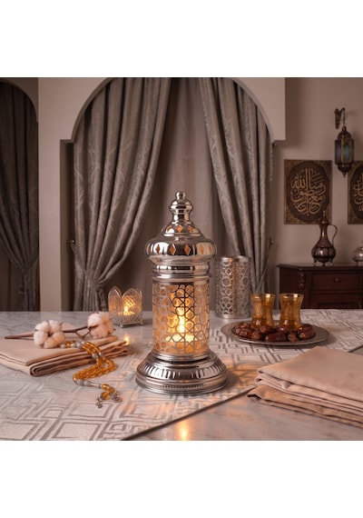Beyaz Geometrik Metal Fener Selçuklu Yıldızı Çay Feneği Tutucu Minimalist Fas Mum Dekorasyonu Gümüş