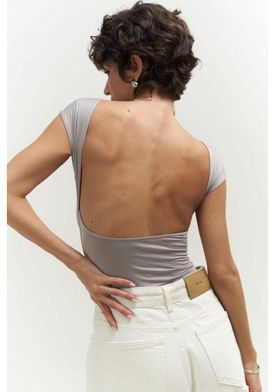 Mai Collection 2738 - Nives Sırt Dekolteli Gri Crop Gri