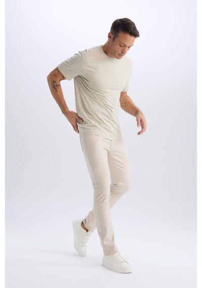 DeFacto Yazlık Chino Kanvas Dokulu Pantolon Slim Fit Dar Kesim Cepli Dar Paça T1055AZ25SPBG191