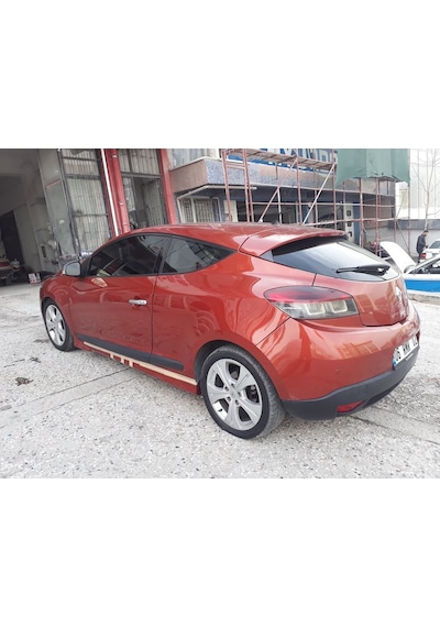 RENAULT MEGANE 3 COUPE YAN MARŞPİYEL Fiber Boyasız