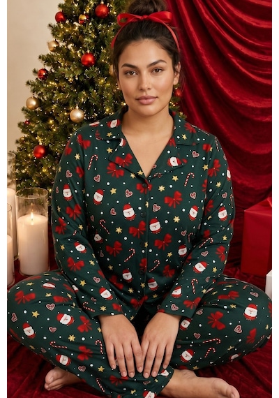 Siyah İnci Yılbaşı Temalı Desenli Termal Kumaşlı Ultra Soft Yumuşak Büyük Beden Battal Boy Düğmeli Örme Pijama Takımı Yeşil Siyah İnci Yılbaşı Temalı Desenli Termal Kumaşlı Ultra Soft Yumuşak Büyük Beden Battal Boy Düğmeli Örme Pijama Takımı Yeşil