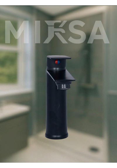 Siyah Sabit Gövde Lüx Banyo Lavabo Musluğu Bataryası