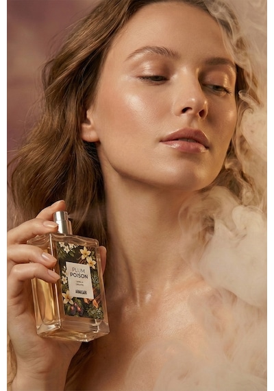 Armasari Plum Poison Kalıcı Kadın Parfüm 50ml Oryantal & Vanilya Erik, Kayısı, Yasemin, Badem Meyve - Oryantal