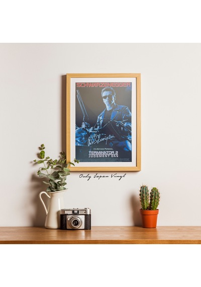 Arnold Schwarzenegger 20x30 Cm Boyutunda El İmzalı Fotoğraf Ömür