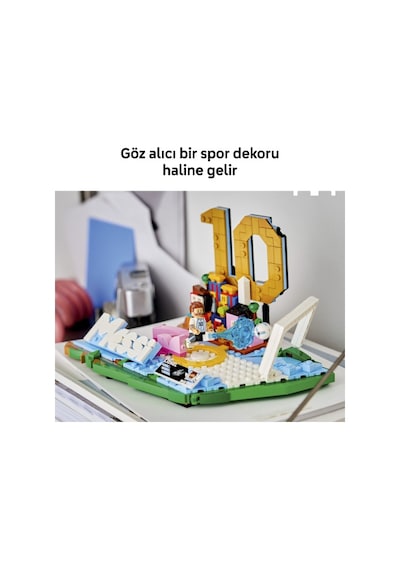 LEGO® Editions Lionel Messi – Unutulmaz Futbol Anları 43011 - 10 Yaş ve Üzeri Çocuklar için Yaratıcı Oyuncak Yapım Seti (500 Parça)
