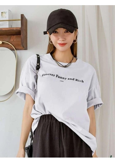 Flood Of Style Kadın Beyaz Funny And Rich Baskılı Oversize T-shirt