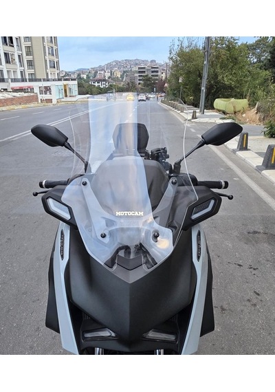 Motocam Yamaha Xmax Techmax Ön Cam 2025-2026 Model 63cm Şeffaf Renkli 4mm Asansörlü