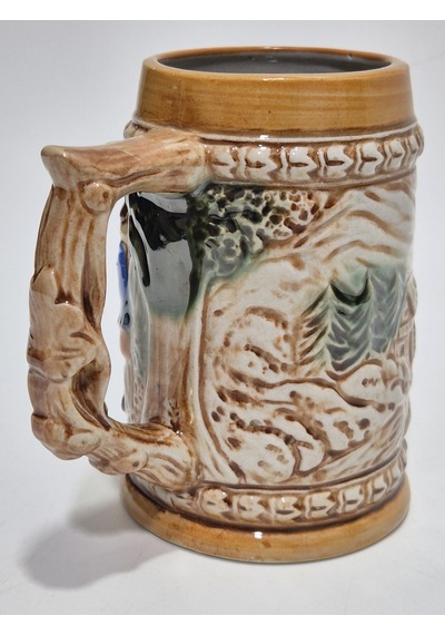 Vintage Tankart Kabartmalı İnsan Tasfirli Alman Seramik Bira Bardağı 11,8cm 001