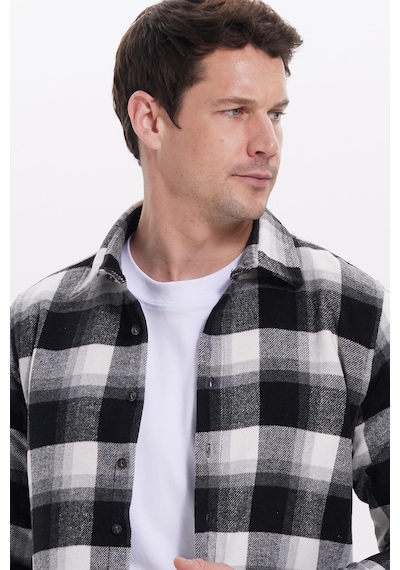 Tudors Erkek Slim Fit Dar Kesim Kareli Kışlık Oduncu Gömlek-42202 Çok Renkli Tudors Erkek Slim Fit Dar Kesim Kareli Kışlık Oduncu Gömlek-42202 Çok Renkli