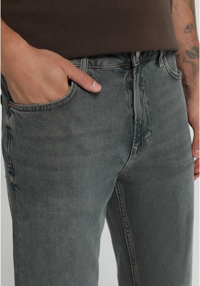Colin's Colins Relaxed Straight Fit Erkek Green Cast Denim Jean Pantolon Cl1082613 Q1.v1 Dn45117 Colin's Colins Relaxed Straight Fit Erkek Green Cast Denim Jean Pantolon Cl1082613 Q1.v1 Dn45117