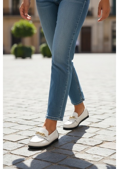 Dosa Shoes Kadın Babet Taba Zincir Tokalı Hafif Rahat Taban Şık Günlük Ayakkabı Beyaz