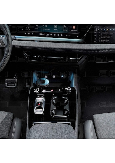 Audi A5 2025 Uyumlu Vites Etrafı Piano Black Konsol Tpu Koruyucu