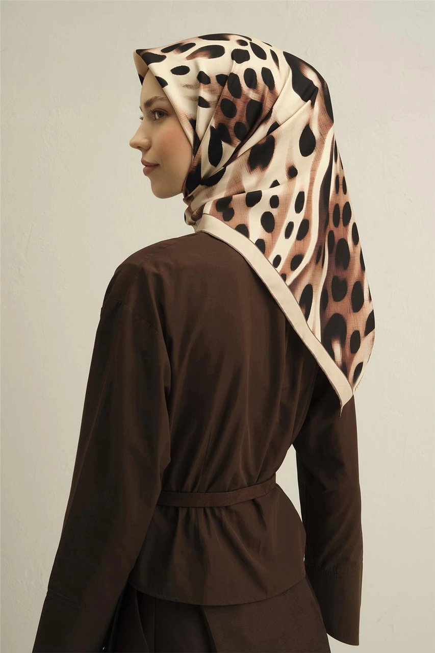 Armine Leopar Desenli Saf İpek Sura Eşarp 9320d 31 KAhverengi