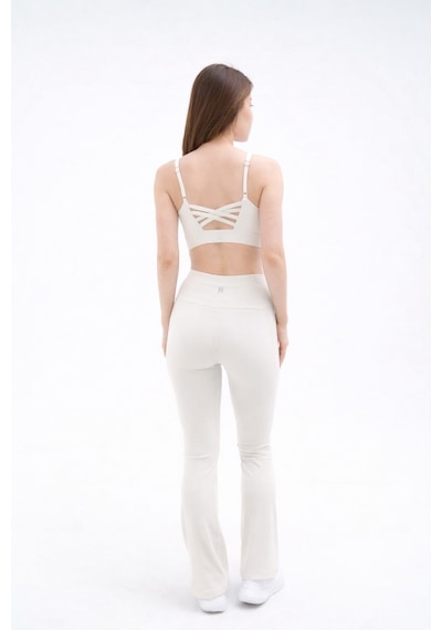 Normal People Nysa - Sporcu Bra Şeftali Dokulu Peach Skin Kumaş Beyaz