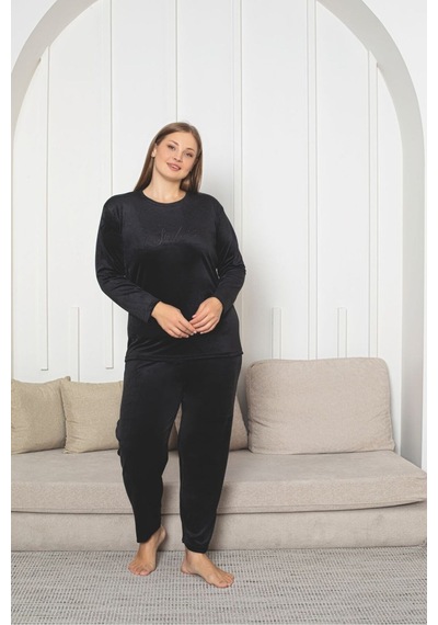 Büyük Beden Kırmızı Likralı Soft Kadife Pijama Takımı Siyah