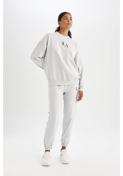 DeFactoFit NBA Los Angeles Lakers Oversize Geniş Kalıp Çift Cepli Standart Boy Jogger Eşofman Altı C8105AX24AUGR519 Gri DeFactoFit NBA Los Angeles Lakers Oversize Geniş Kalıp Çift Cepli Standart Boy Jogger Eşofman Altı C8105AX24AUGR519 Gri