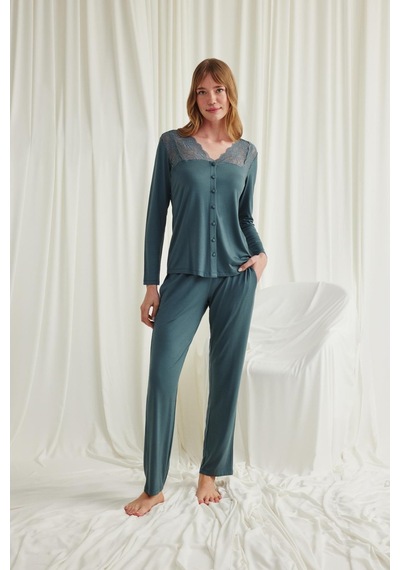 Monamise Kadın Yakası Omzu Ve Paçası Dantelli Boydan Düğmeli Pijama Takımı 18537-yeşil Yeşil