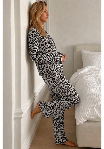 Fit Women Kadın Desenli Düğmeli Uzun Kollu Leopar Pijama Takımı
