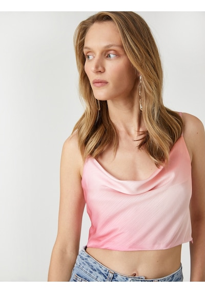 Koton Saten Crop Abiye Bluz Askılı Degaje Yaka Renk Geçişli Pembe Desenli 2sak60042fw 2SAK60042FW2D5 Koton Saten Crop Abiye Bluz Askılı Degaje Yaka Renk Geçişli Pembe Desenli 2sak60042fw 2SAK60042FW2D5