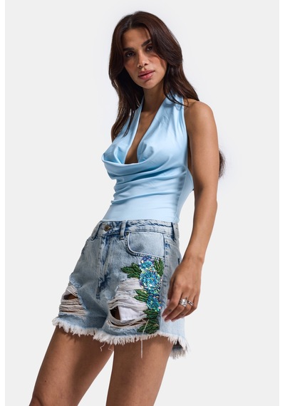 it's basic Kadın Kot Rengi 11s6-3 Özel Taş Ve Nakış Detaylı Mini Boy Denim Şort Çok Renkli