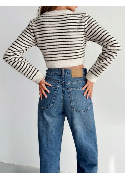 Saklımoda Kadın Uzun Kollu Balıkçı Yaka Crop Triko Bluz Beyaz