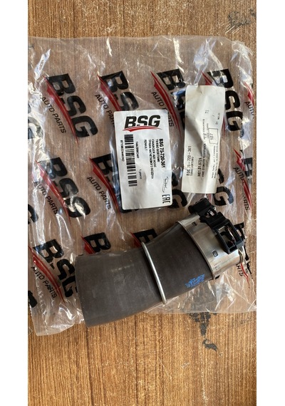 Clio 4 Logan 2 Sandero 2 1.5 Dci 12- Turbo Hortumu Plastik Boru Haric Bsg75720361 144609034r 144608294r