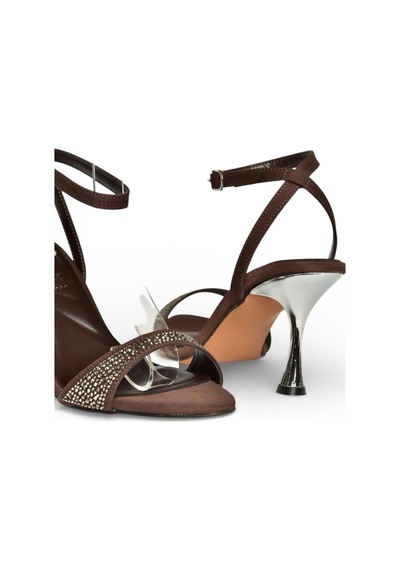 Fox Shoes Y820012004 Kahverengi Kumaş İnce Metal Topuklu Kadın Abiye Ayakkabı Kahverengi Fox Shoes Y820012004 Kahverengi Kumaş İnce Metal Topuklu Kadın Abiye Ayakkabı Kahverengi