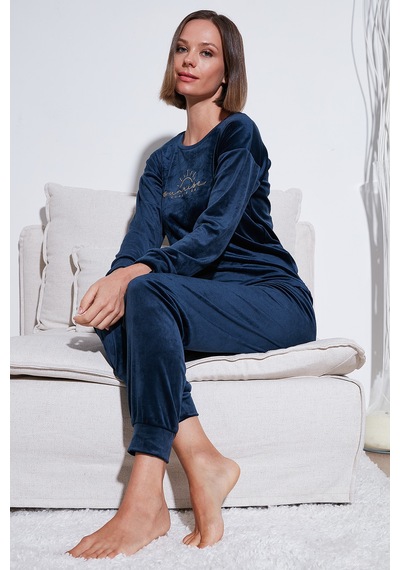 Lela Standart Fit Bisiklet Yaka Yumuşak Kadife Bayan Pijama Takımı 6094201 Lacivert
